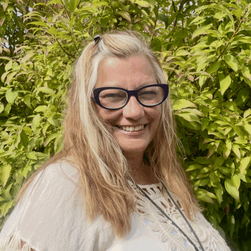 Amee Dennington Headshot
